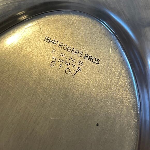 Roger Bros 1847 Silverware Small Tray Oval Plate - Picture 3 of 6